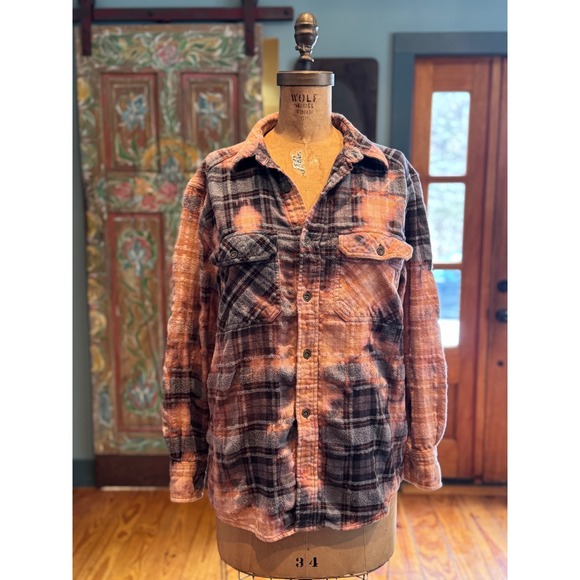 One-of-One Raw Edge Rose Patch Flannel Shirt Men's Medium (Unisex) - Picture 3 of 4